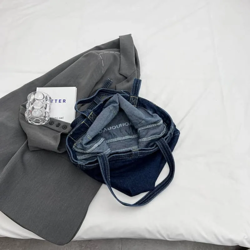 Commuter Denim Tote Bag with Spacious Capacity