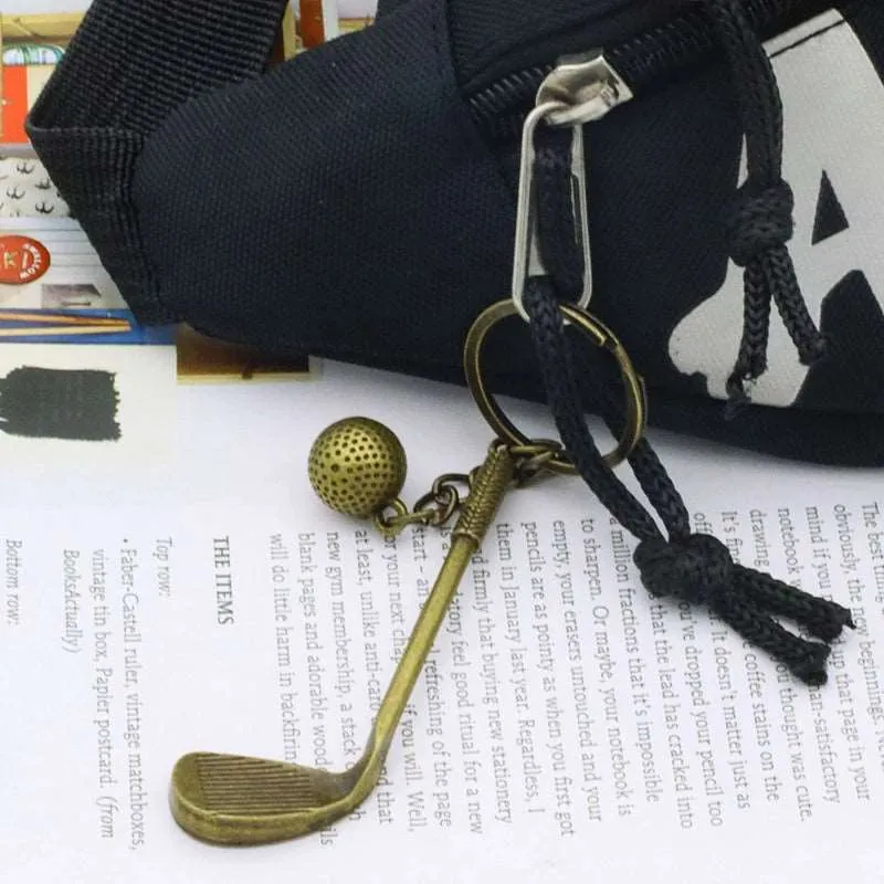 Golf Club Ball Keychain - Stylish Souvenir for Golf Lovers & Fans