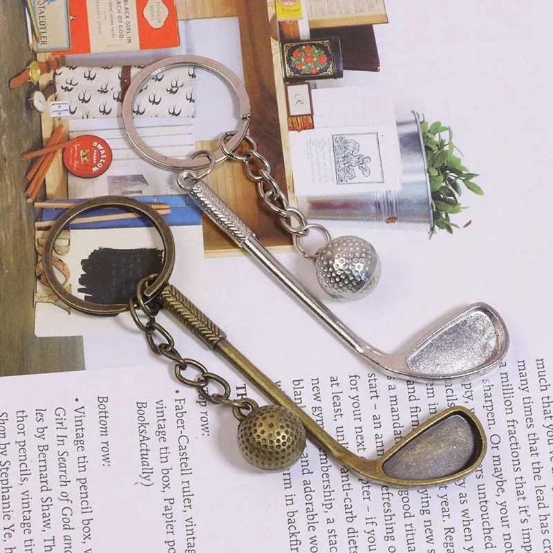 Golf Club Ball Keychain - Stylish Souvenir for Golf Lovers & Fans