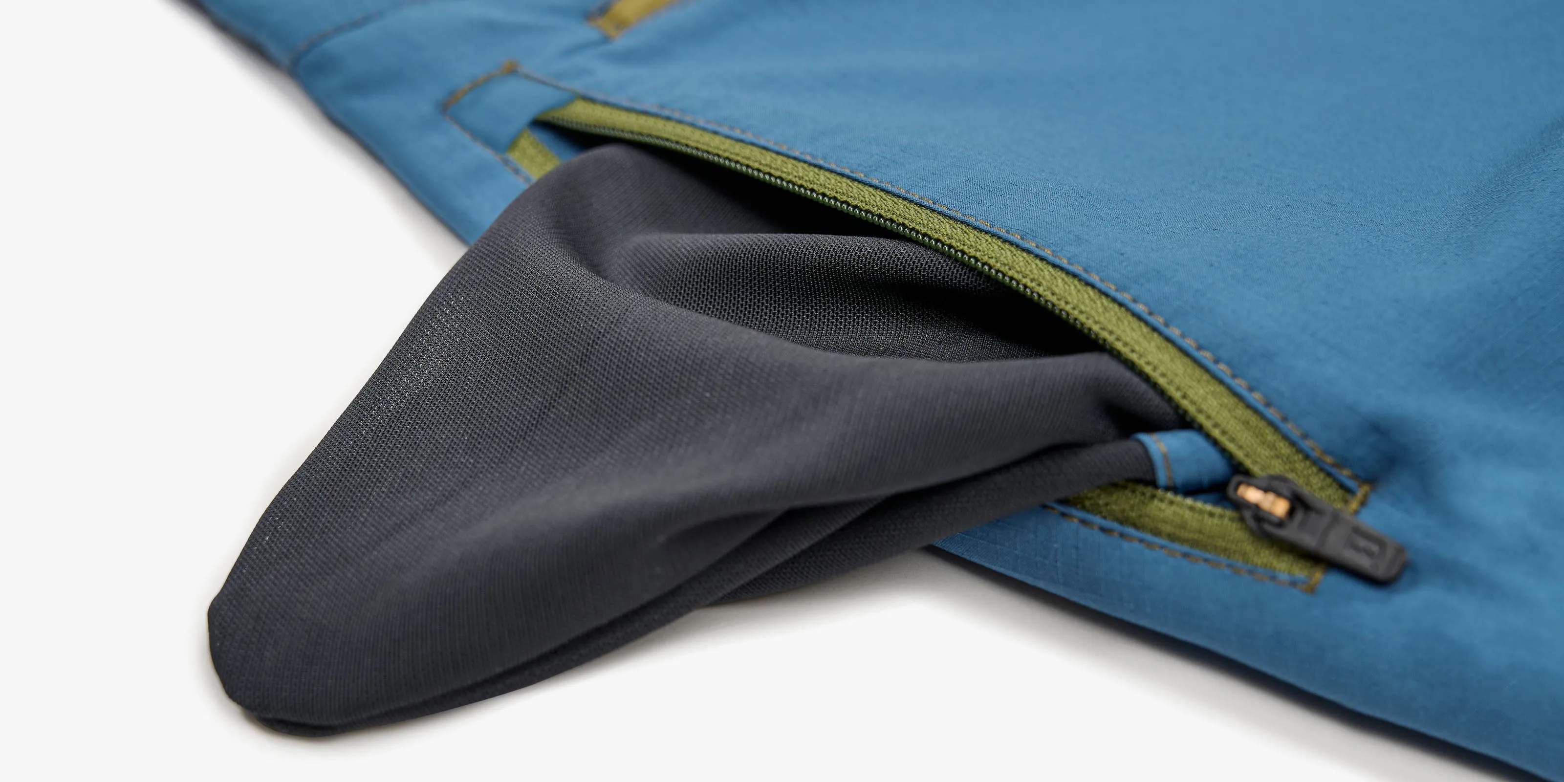 Ocourse Hybrid Short
