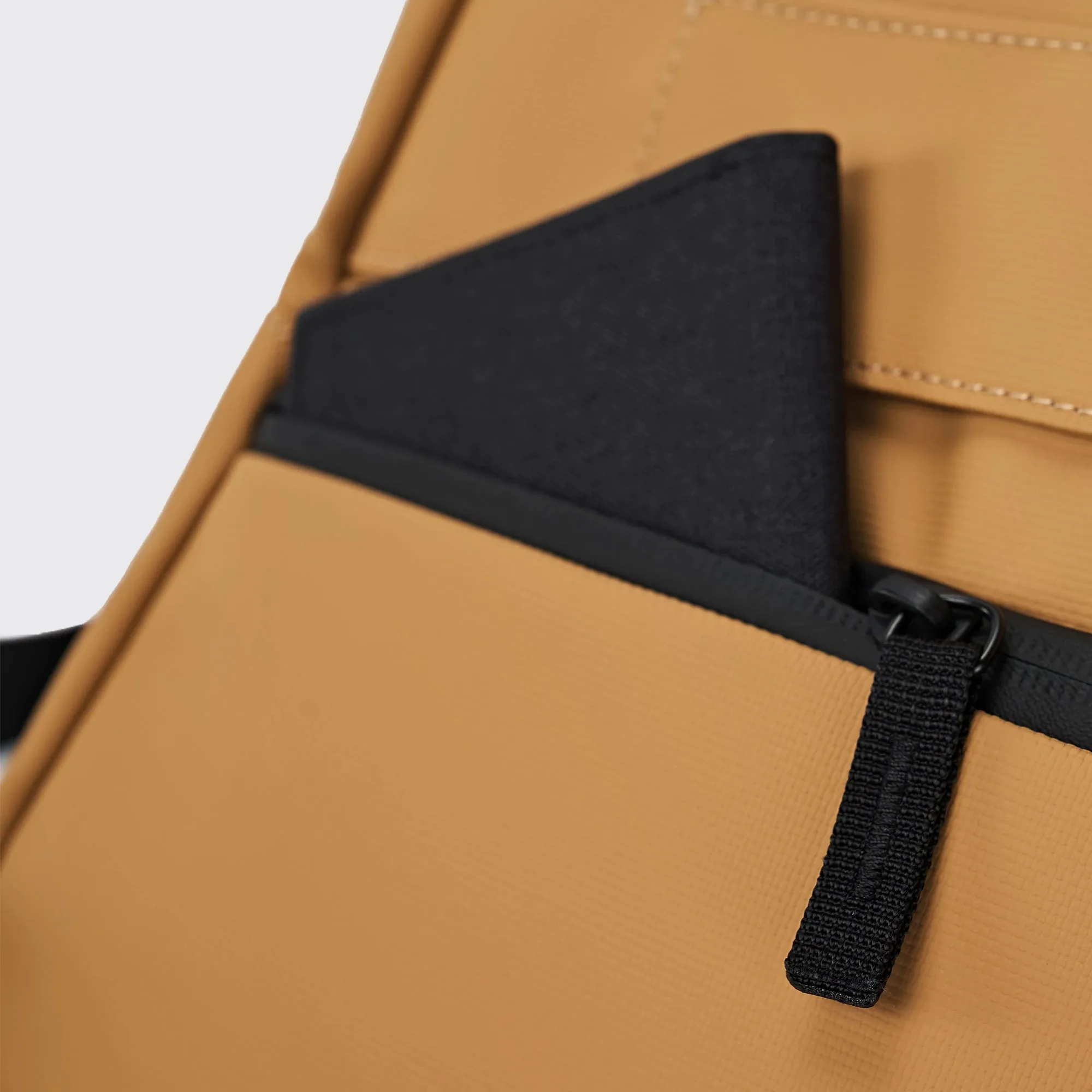 Parker Commuter Backpack - Brown